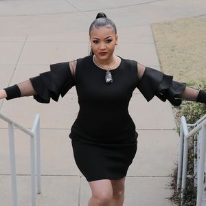 Black ruffled sleeves dress